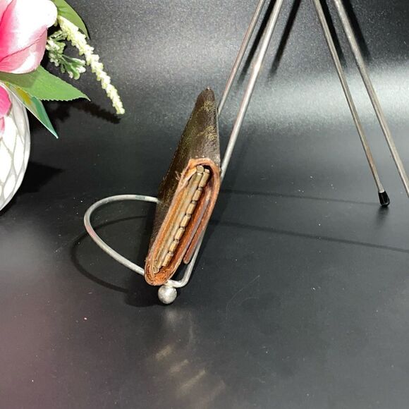 AUTHENTIC Louis Vuitton Monogram 6 Key Wallet - Picture 4 of 14